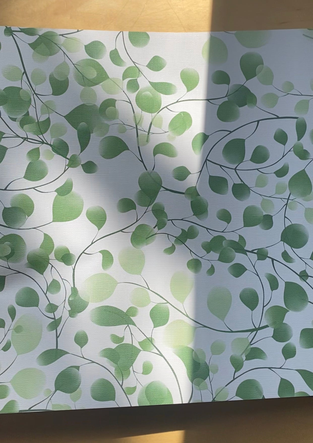 Leaves White Off (Warm Green)