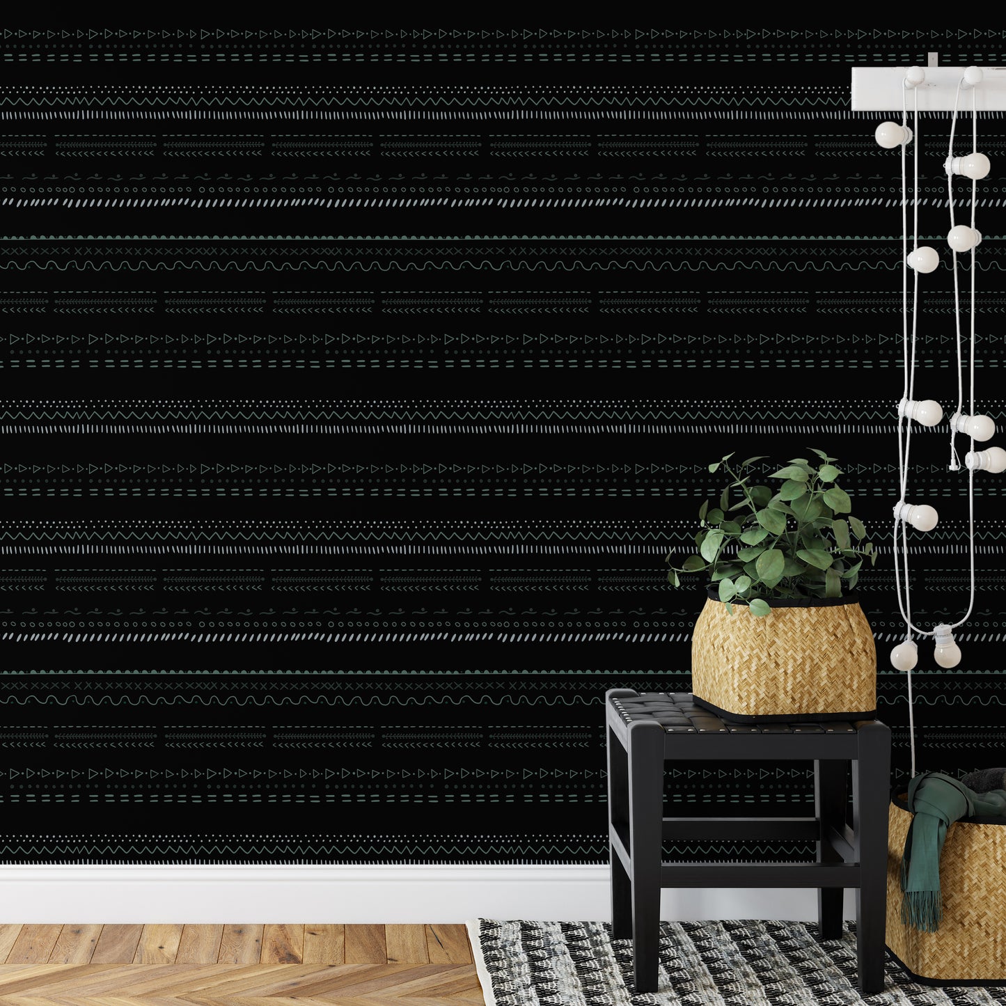 Scandi Black